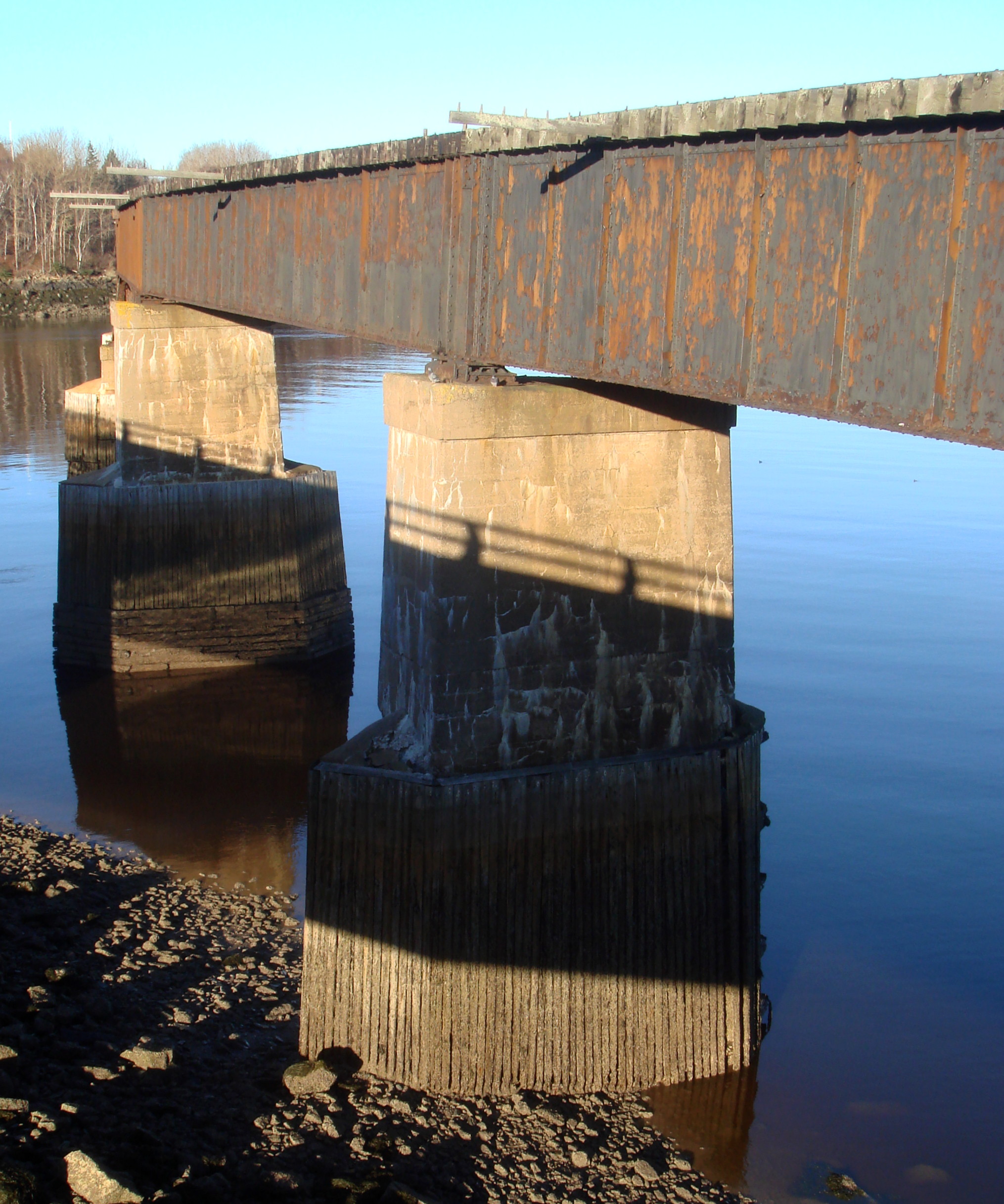 Dominion Atlantic Railway: Bear River Bridge, Digby County, Nova Scotia, 12 Nov 2010