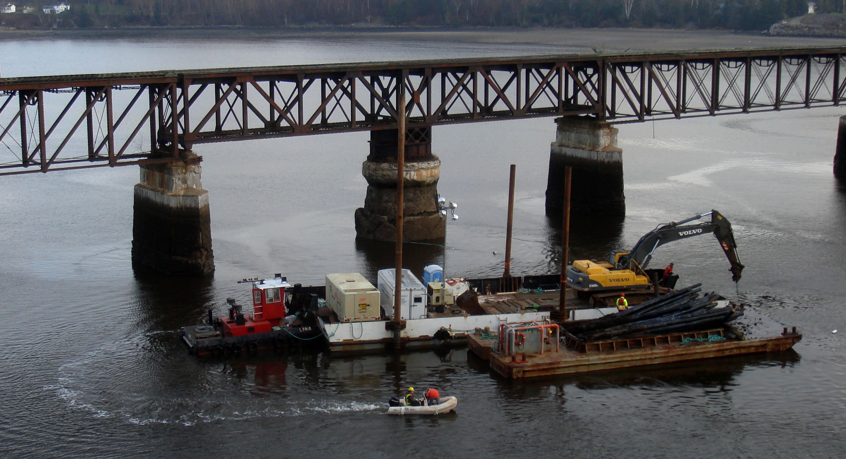 Dominion Atlantic Railway: Bear River Bridge, Digby County, Nova Scotia, 13 Dec 2011