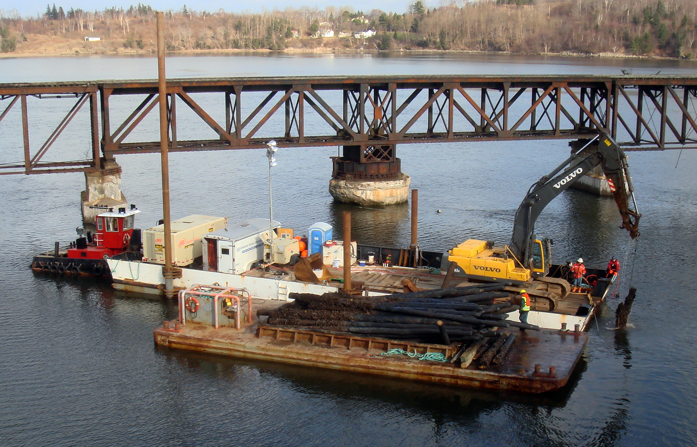 Dominion Atlantic Railway: Bear River Bridge, Digby County, Nova Scotia, 13 Dec 2011