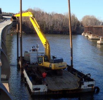 Dominion Atlantic Railway: Bear River Bridge, Digby County, Nova Scotia, 09 Jan 2012