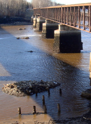 Dominion Atlantic Railway: Bear River Bridge, Digby County, Nova Scotia, 19 Jan 2012