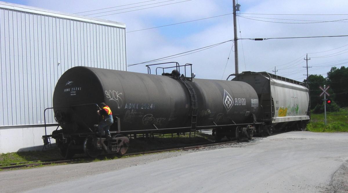 W&HR: Train to New Minas