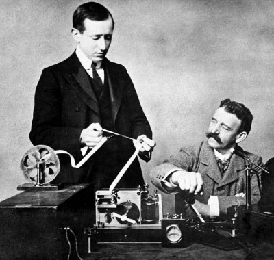 Marconi (left) with his assistant George Kemp