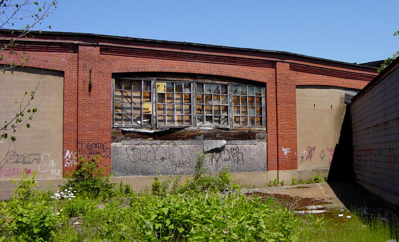 Nova Scotia: Back (west) wall, Dominion Atlantic Railway roundhouse at Kentville